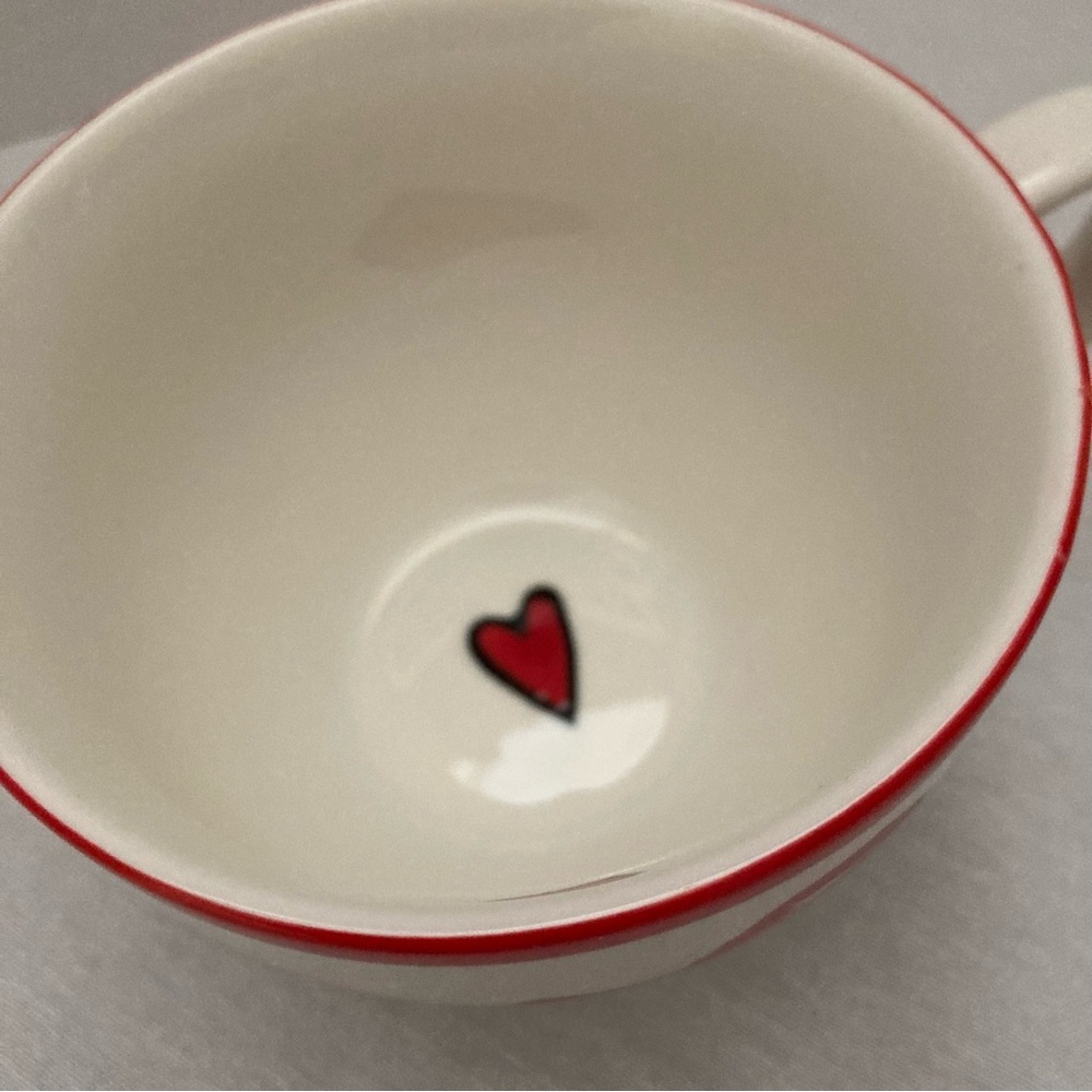 Brighton Lips & Lipstick Pedestal Coffee Mug Red Kiss Love Print Cup - Picture 8 of 13